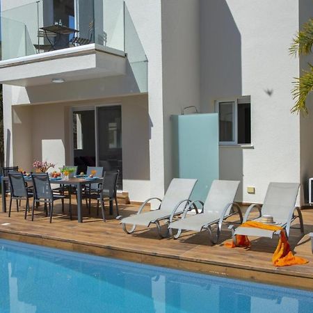 Tsokkos Family Villa - Pool Garden 2' Walk To Beach Protaras Exterior foto